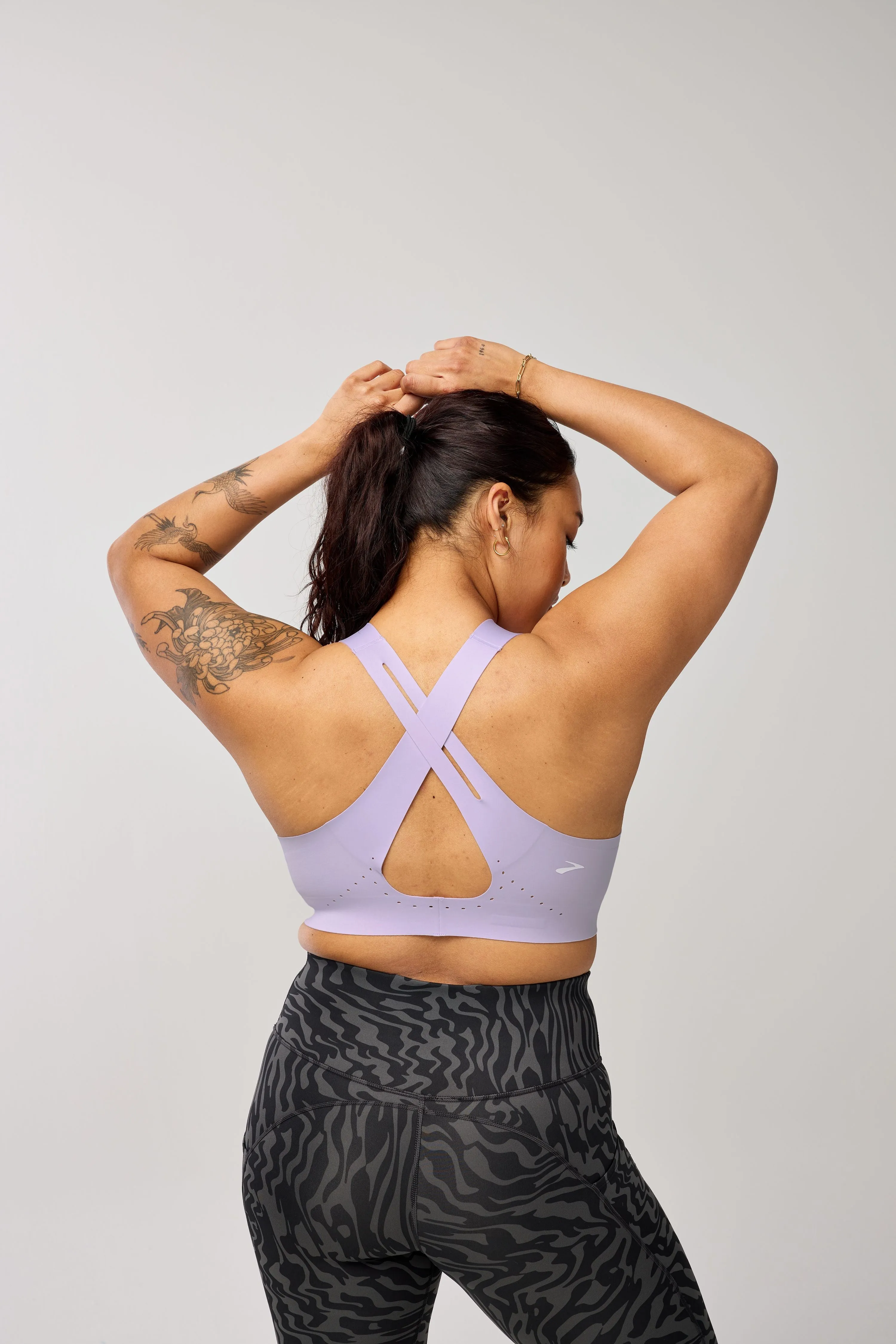 Brooks | Crossback 2.0 Sports Bra | Women's | Orchid Petal