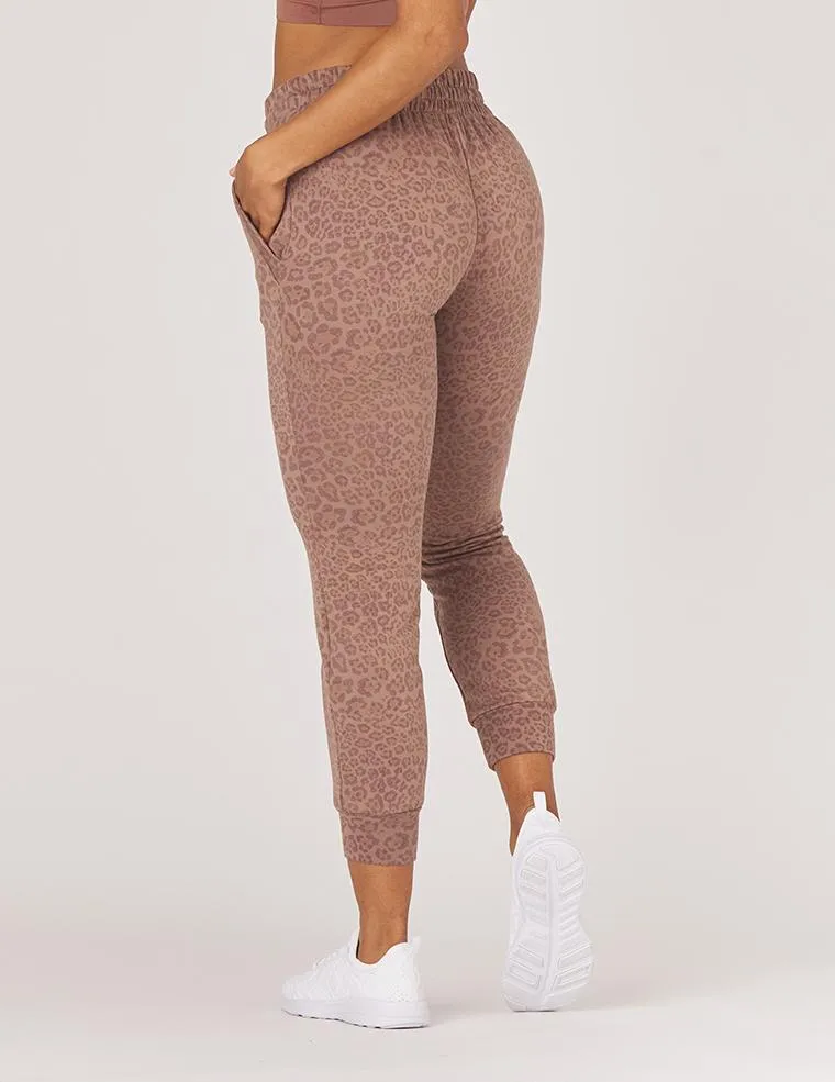 Glyder Halfway Jogger - Cocoa Leopard