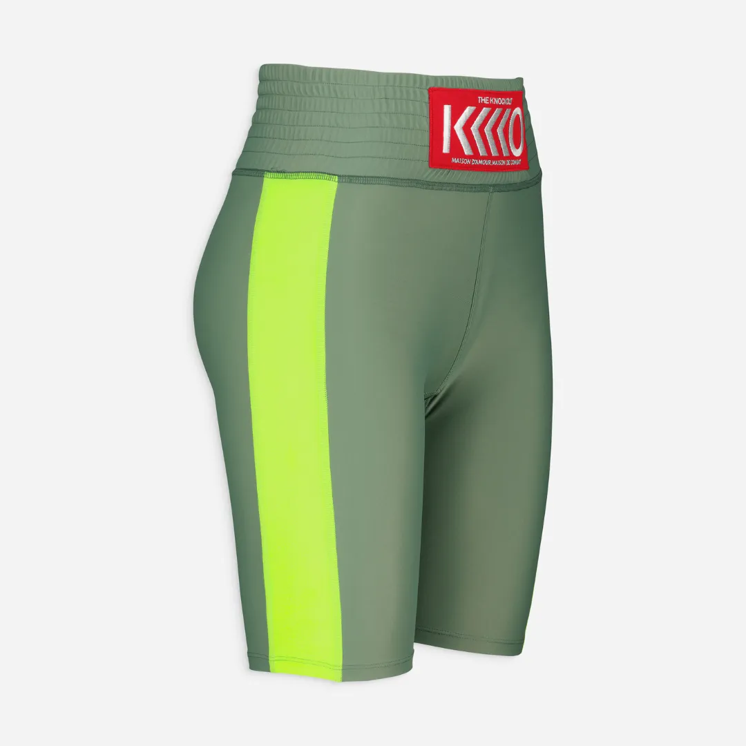 Reakt Short in Sage & Yellow