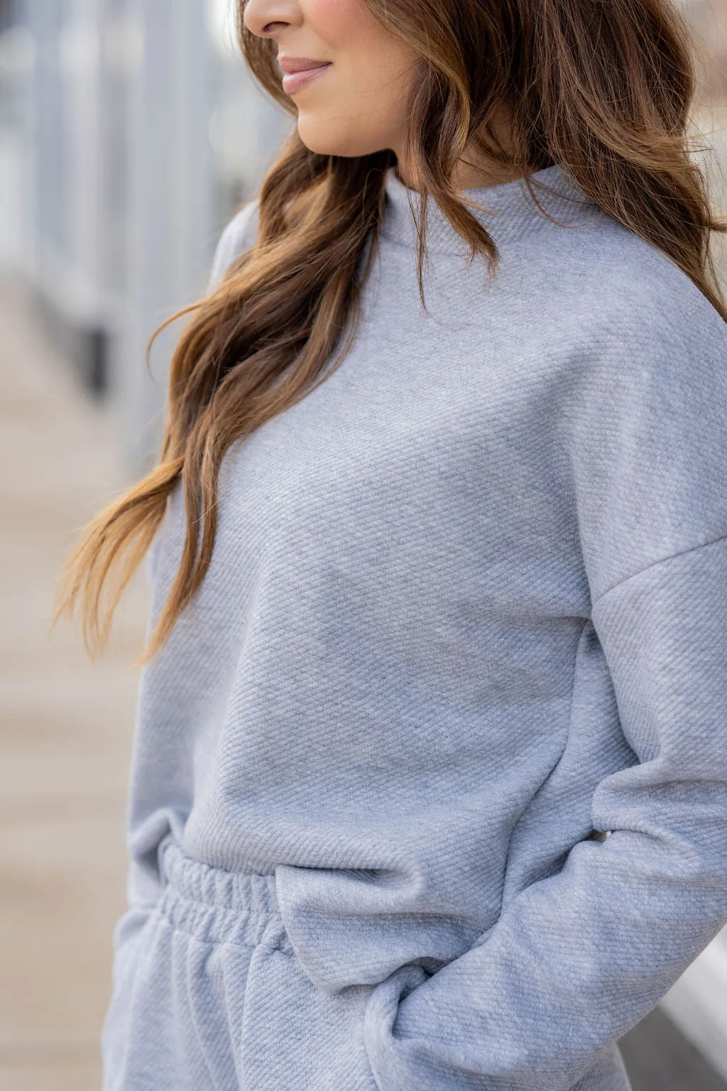 Subtle Ribbed Mock Neck Sweatshirt